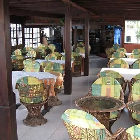 亚特兰提斯拉斯洛马斯酒店 公寓 卡门港